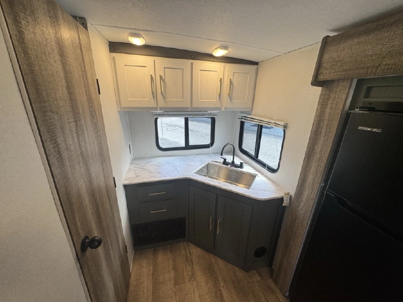 2024 HEARTLAND EDDIE BAUER EBL 223RK