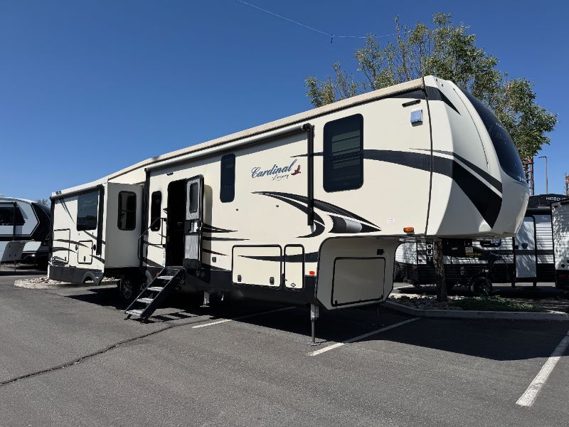 2020 Forest River Cardinal Luxury 345RLX 3456RLX in laughlin NV