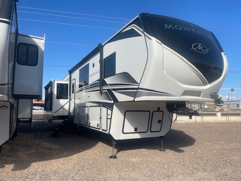 2025 Keystone Montana 3857BR in mesa AZ