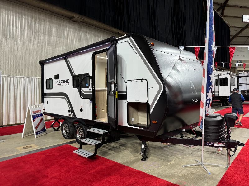 2025 Grand Design Imagine XLS 17MKE in fife WA