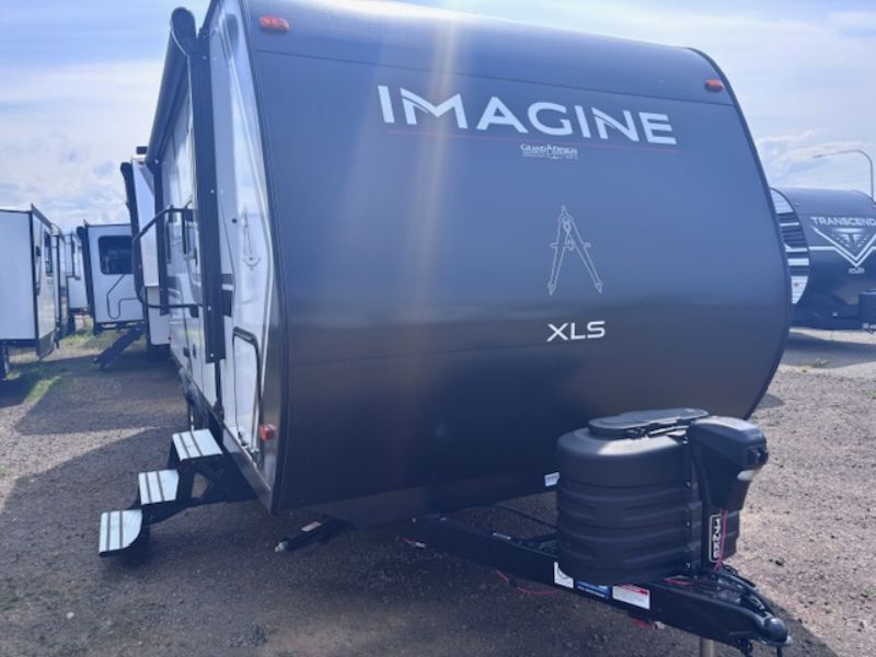 2025 Grand Design Imagine XLS 17MKE in sequim WA
