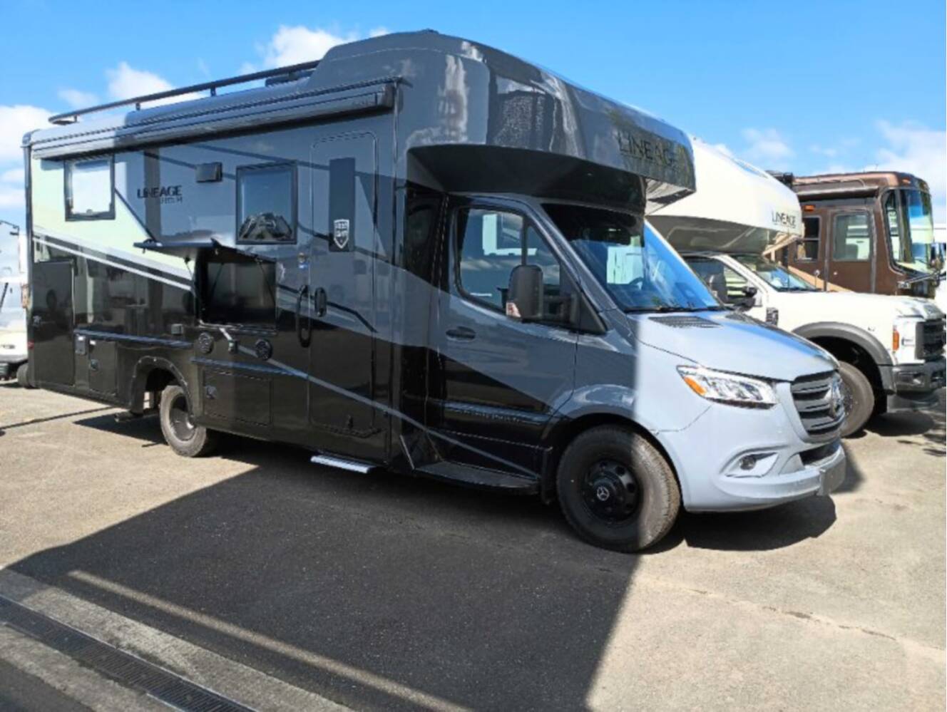 A photo of this 2026 Grand Design Lineage Series M 25TK