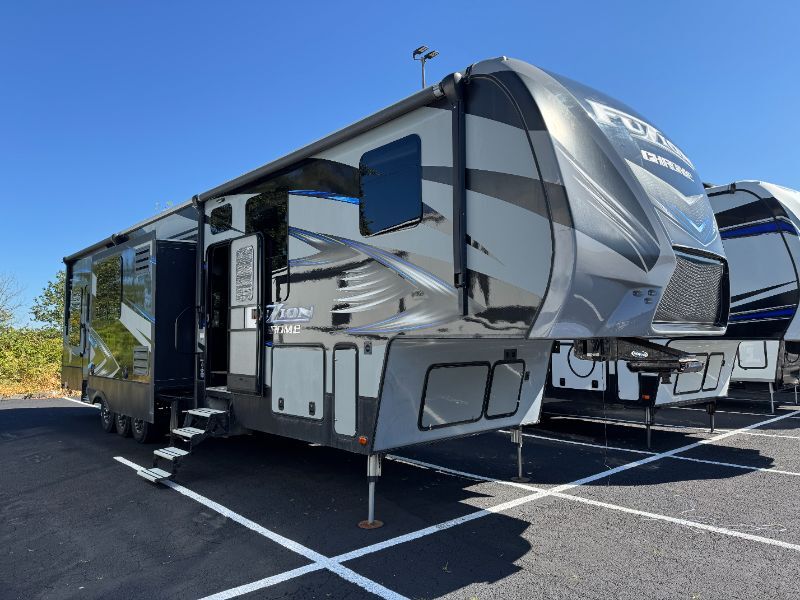 2017 Keystone Fuzion 414 in laughlin NV