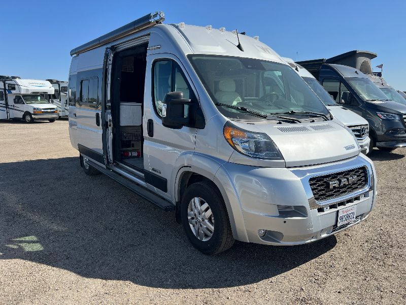 2022 Winnebago Travato 59GL in laughlin NV