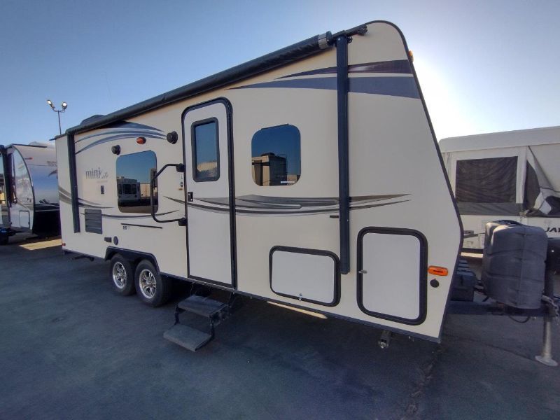 2015 Forest River Rockwood Mini Lite 2306 in fresno CA
