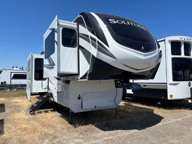 2023 Grand Design Solitude 380FL in coburg OR