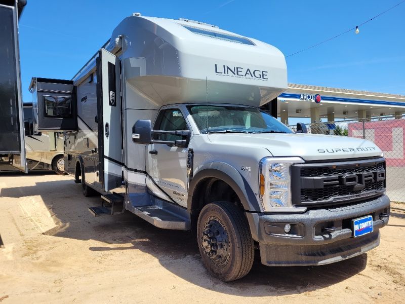 2026 Grand Design Lineage Series F 31ZW5 in fresno CA