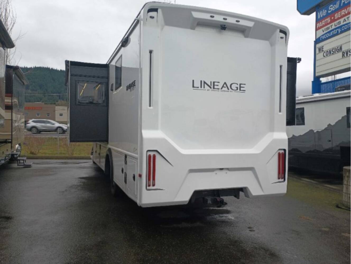 A photo of this 2026 Grand Design Lineage Series F 31ZW