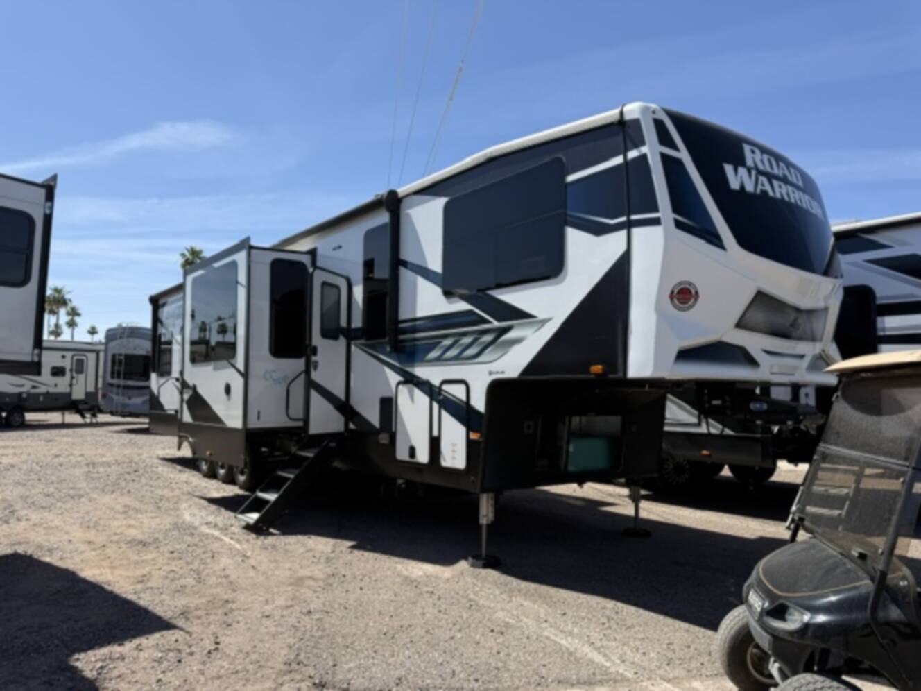 A photo of this 2022 Heartland Road Warrior RW 391