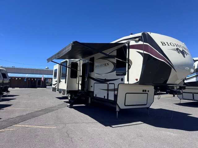 2018 Heartland Bighorn BH 3970 RD in klamath falls OR
