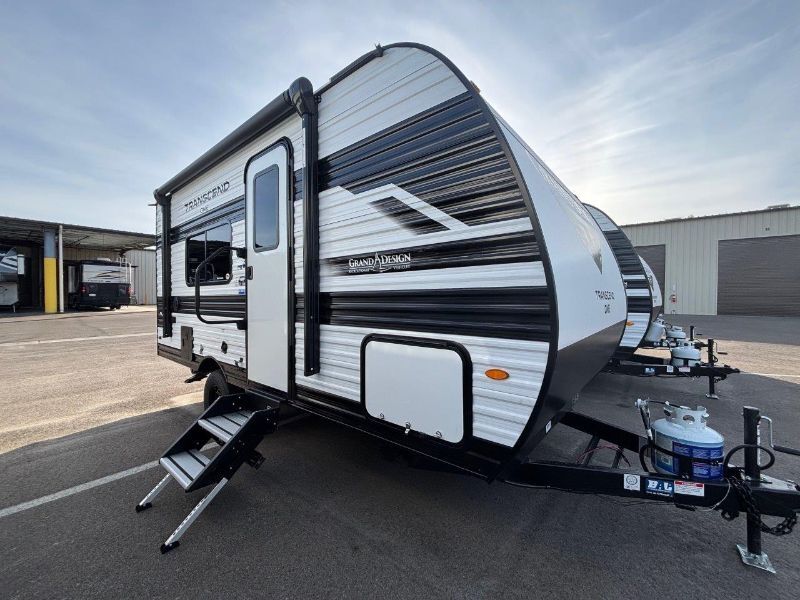 2026 Grand Design Transcend ONE 151RB in fresno CA