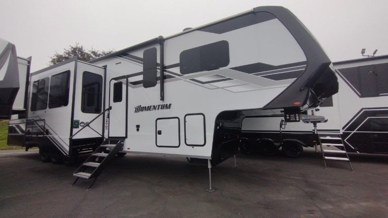 2026 Grand Design Momentum M-Class 381MS in fresno CA