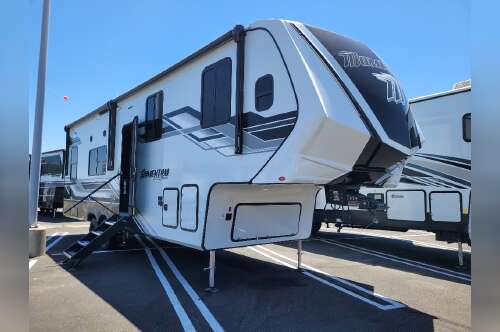 2026 Grand Design Momentum G-Class 325G in fresno CA