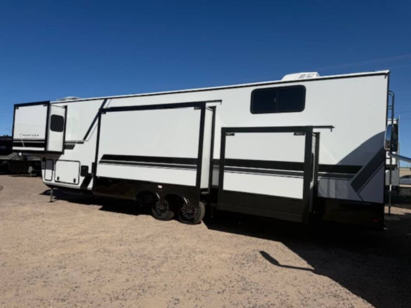 A photo of this 2026 Keystone Montana High Country 381TB