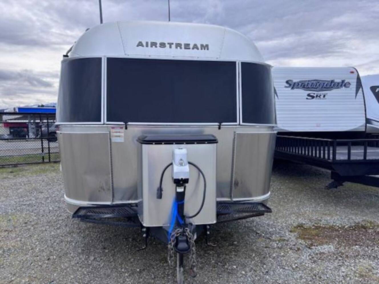 A photo of this 2017 Airstream International Serenity 30