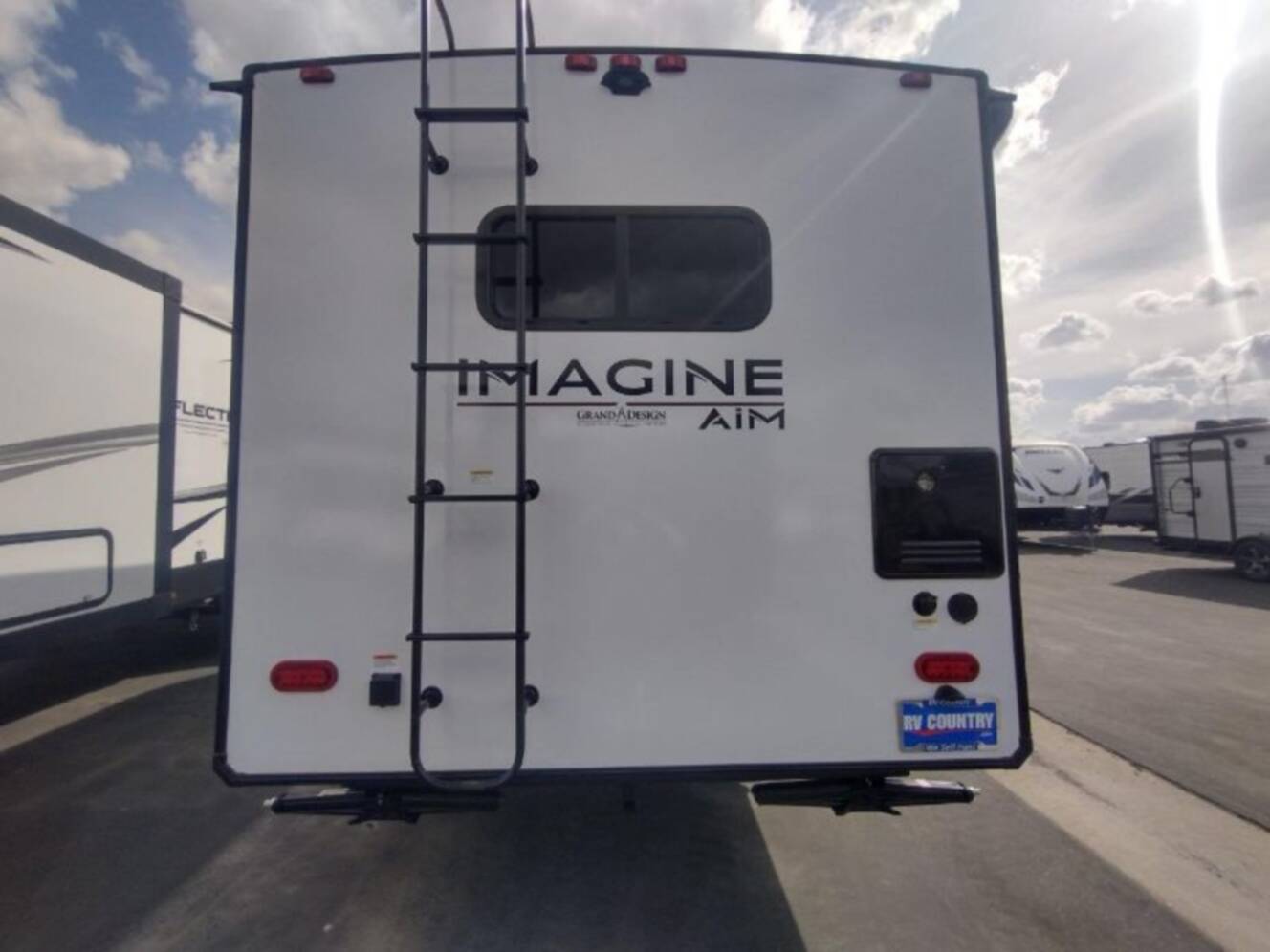 A photo of this 2025 Grand Design Imagine AIM 16ML