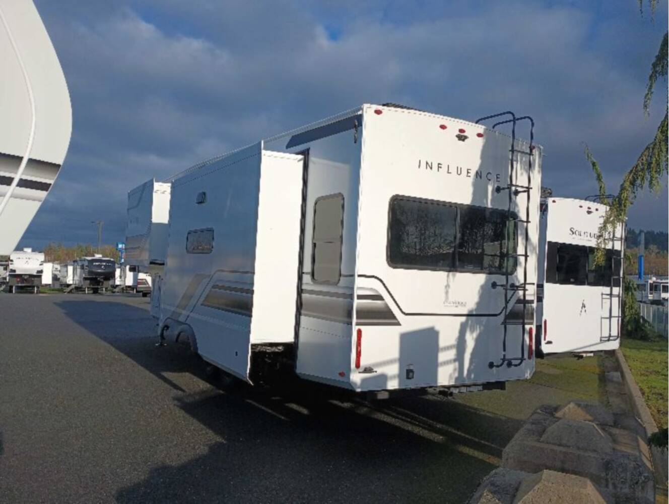 A photo of this 2026 Grand Design Influence 2903RL