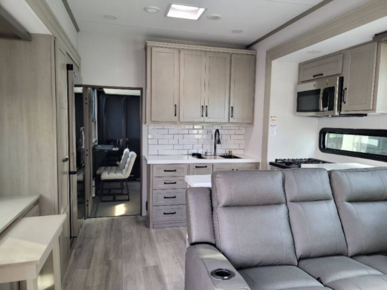 A photo of this 2025 Grand Design Momentum M-Class 344M