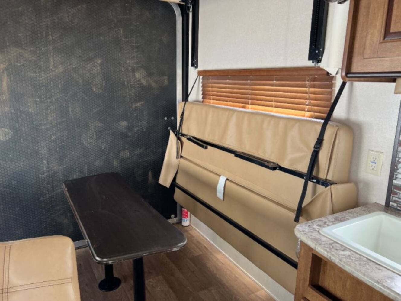 A photo of this 2018 Forest River Salem Cruise Lite T191SSXL