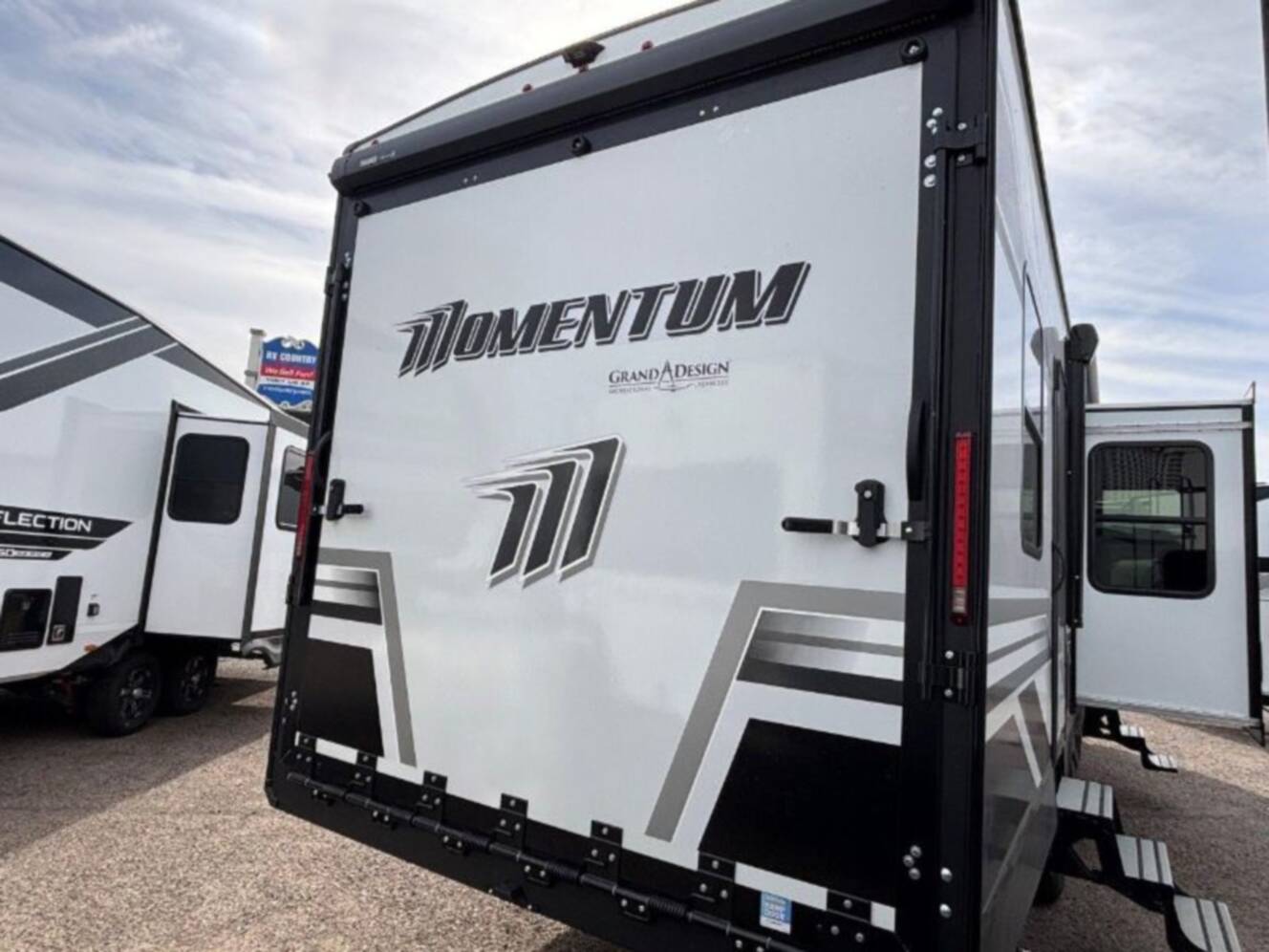 A photo of this 2026 Grand Design Momentum G-Class 30G