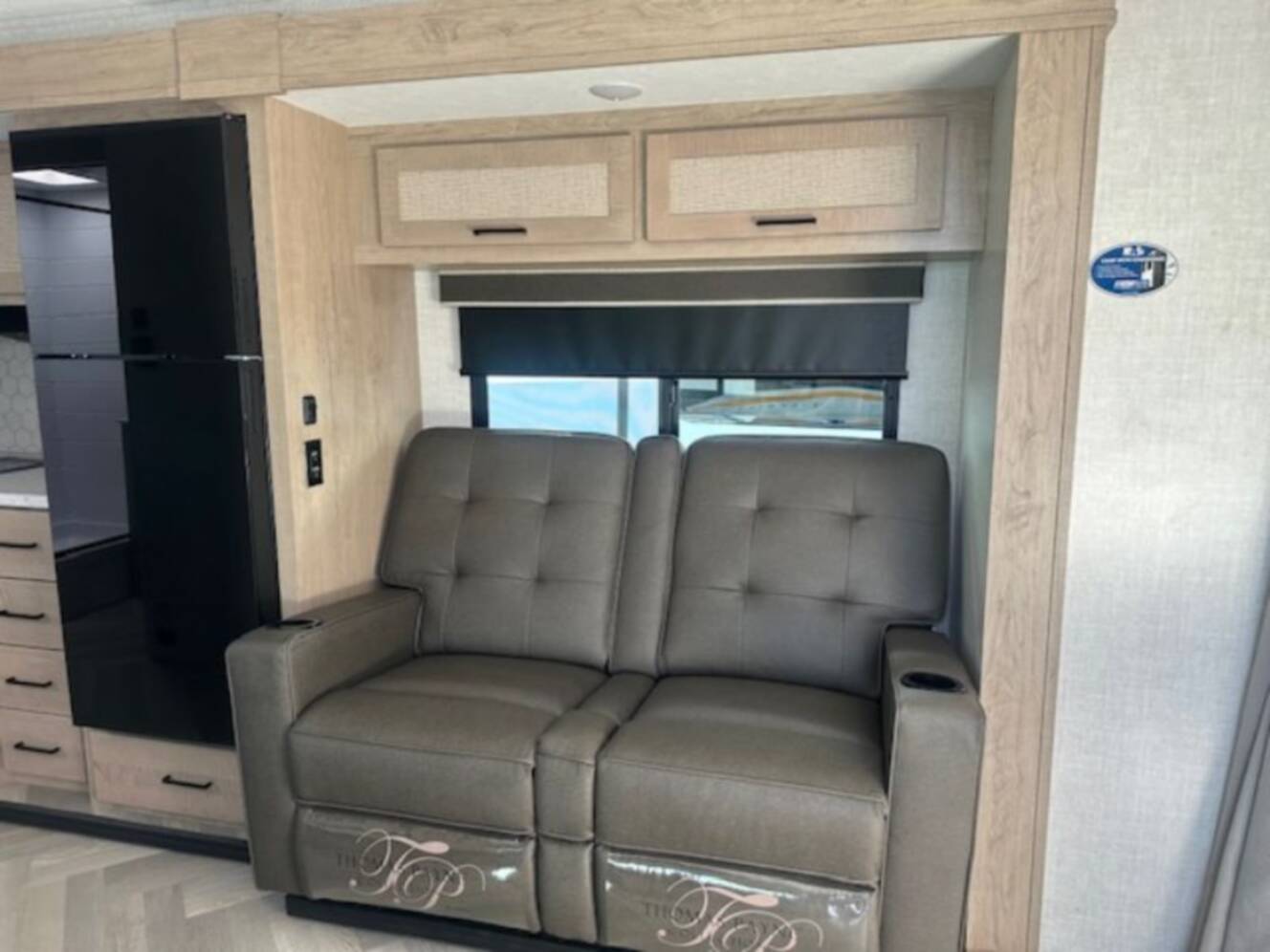 A photo of this 2026 Ember Rv E-Series 22MLQ