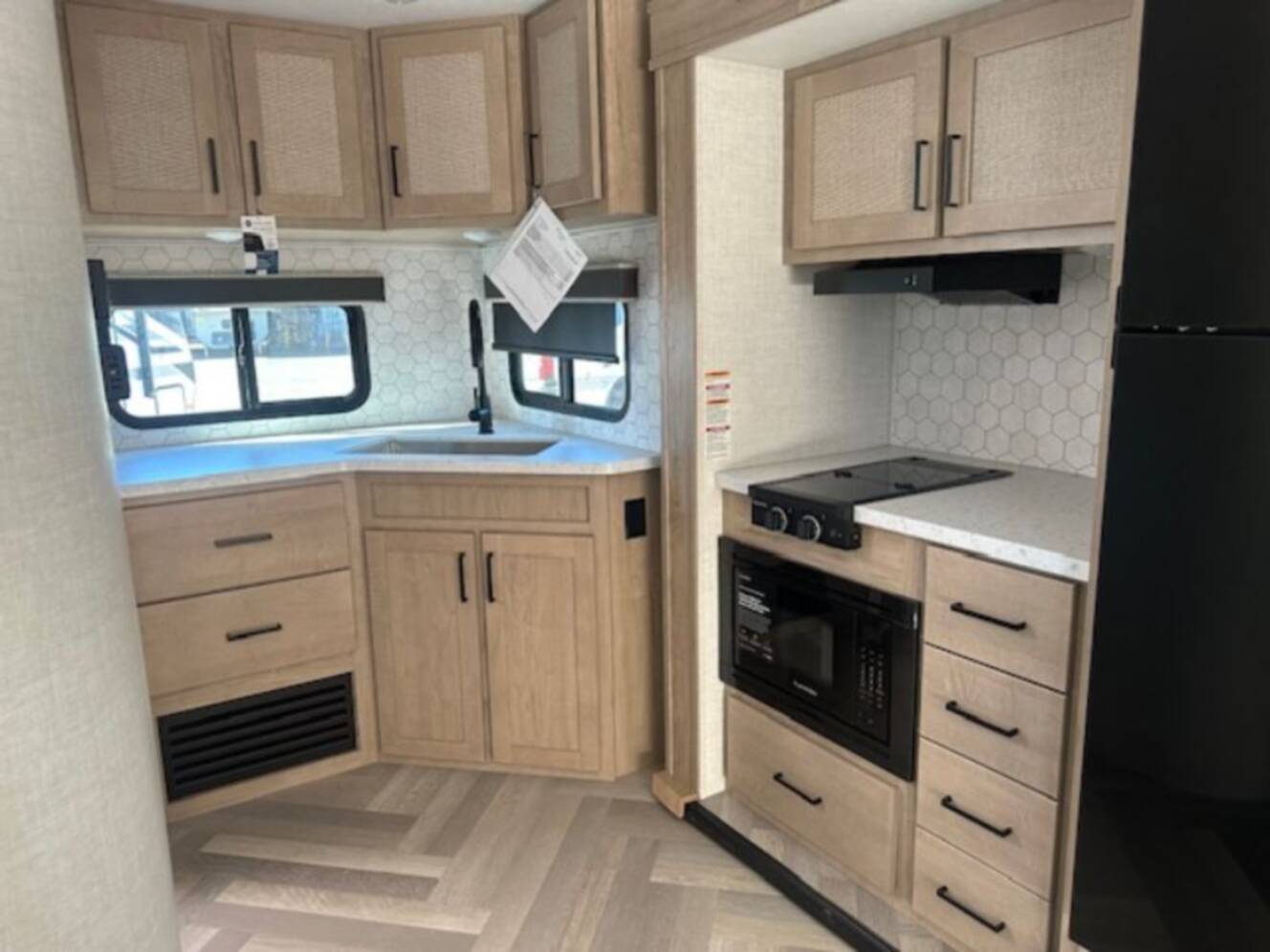 A photo of this 2026 Ember Rv E-Series 22MLQ