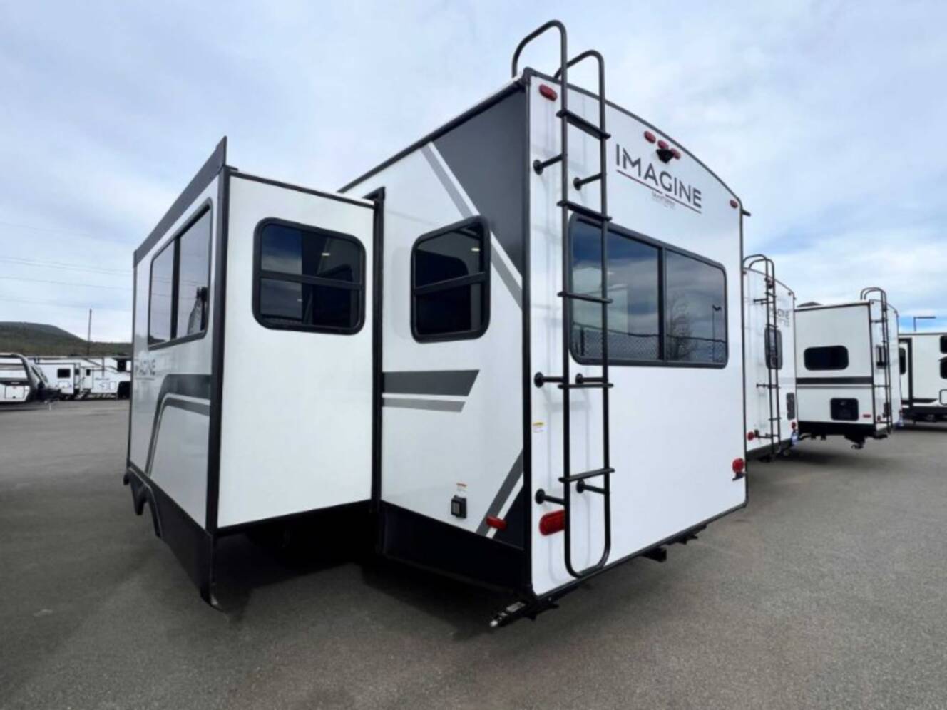 A photo of this 2026 Grand Design Imagine 2500RL