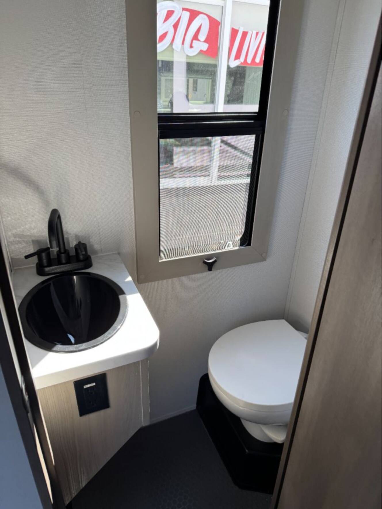 A photo of this 2025 Grand Design Momentum M-Class 395MS