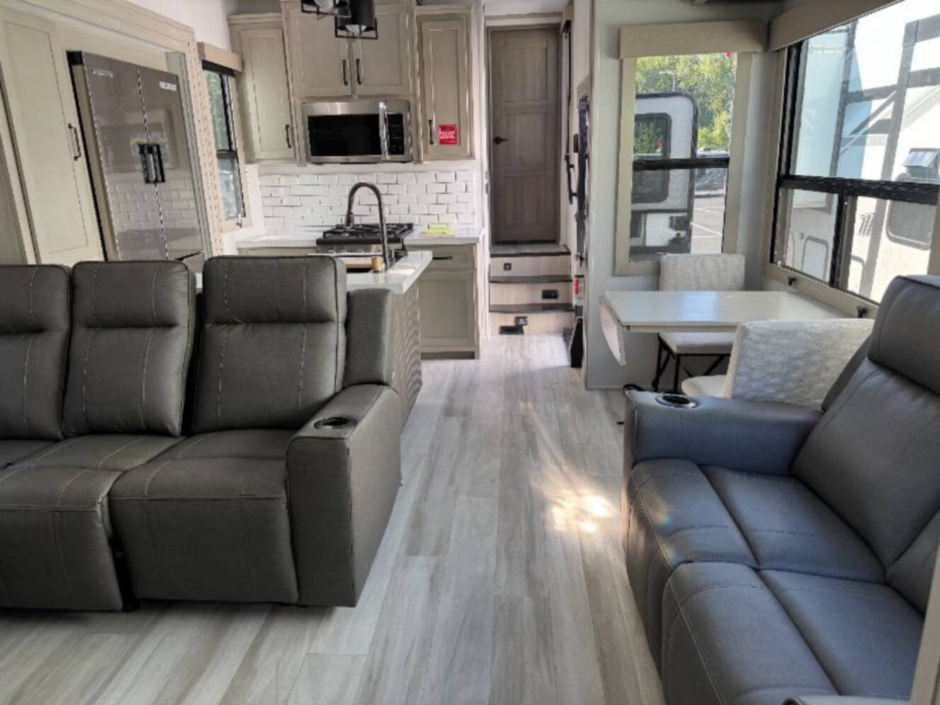 A photo of this 2025 Grand Design Momentum M-Class 395MS