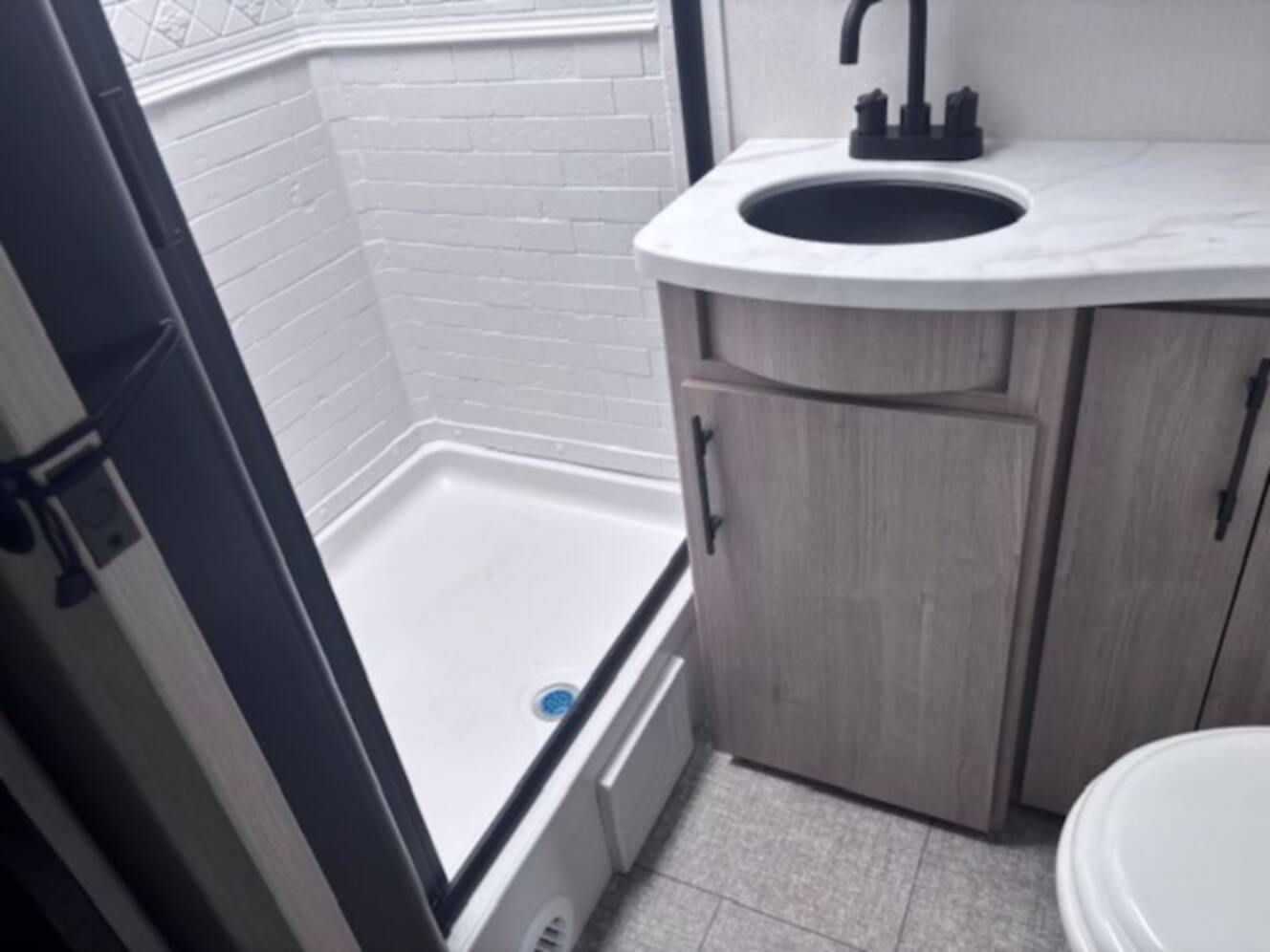 A photo of this 2025 Grand Design Imagine XLS 17MKE