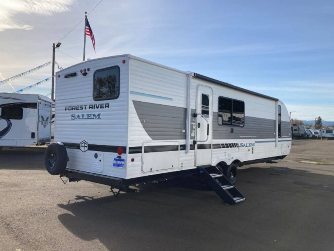 A photo of this 2026 Forest River Salem Cruise Lite 26ICE