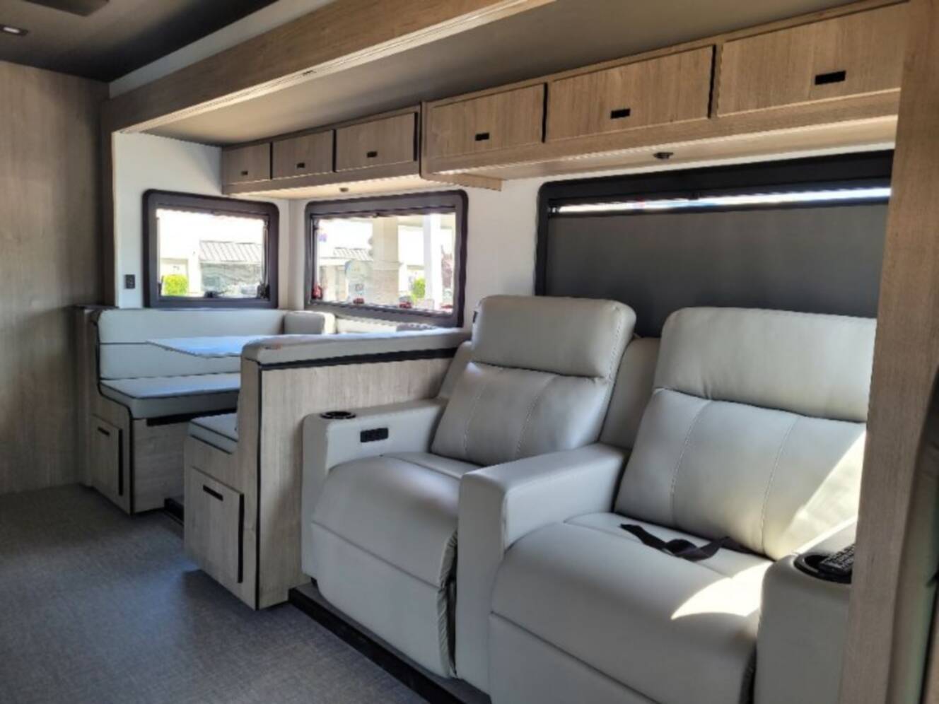A photo of this 2026 Grand Design Lineage Series F 31ZW5