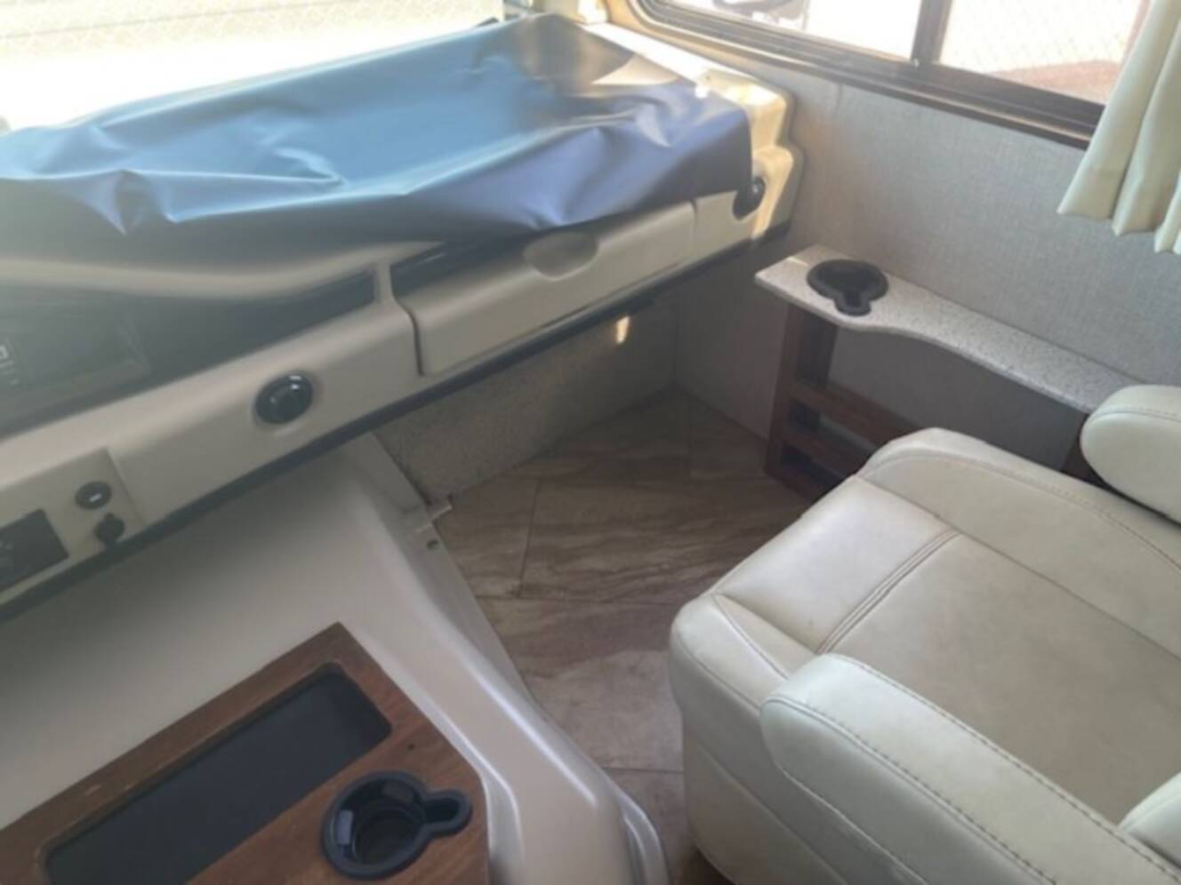 A photo of this 2017 Holiday Rambler Vacationer XE 34S