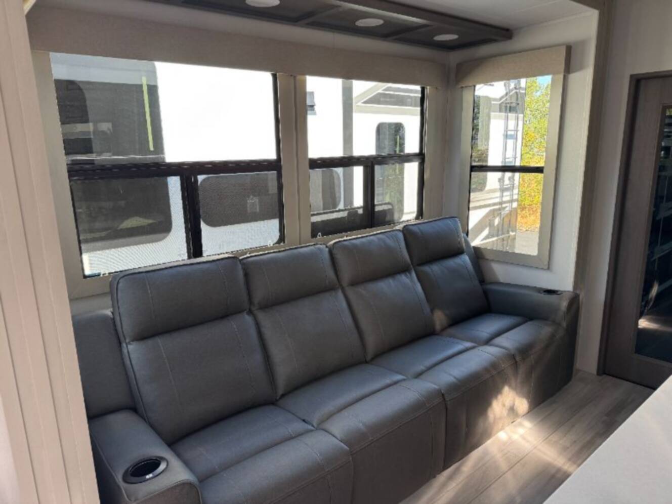 A photo of this 2025 Grand Design Momentum M-Class 351MS
