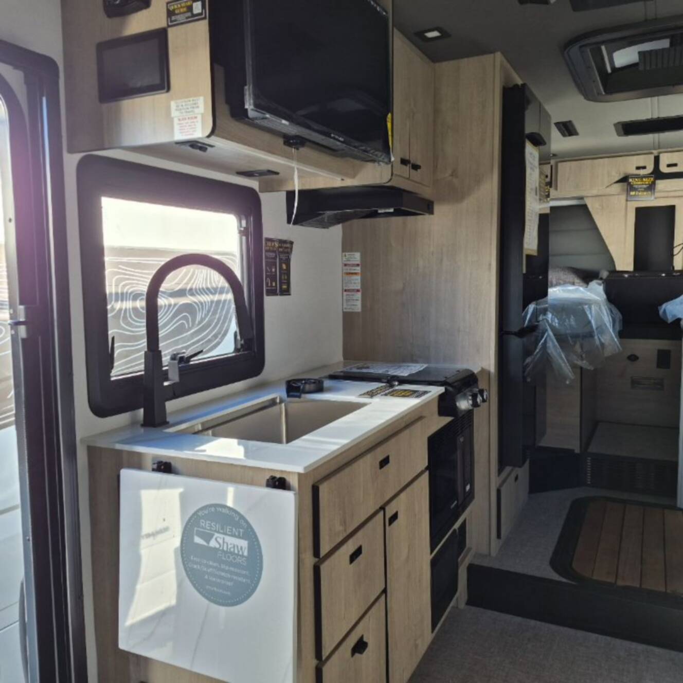 A photo of this 2026 Grand Design Lineage Series M 25TK