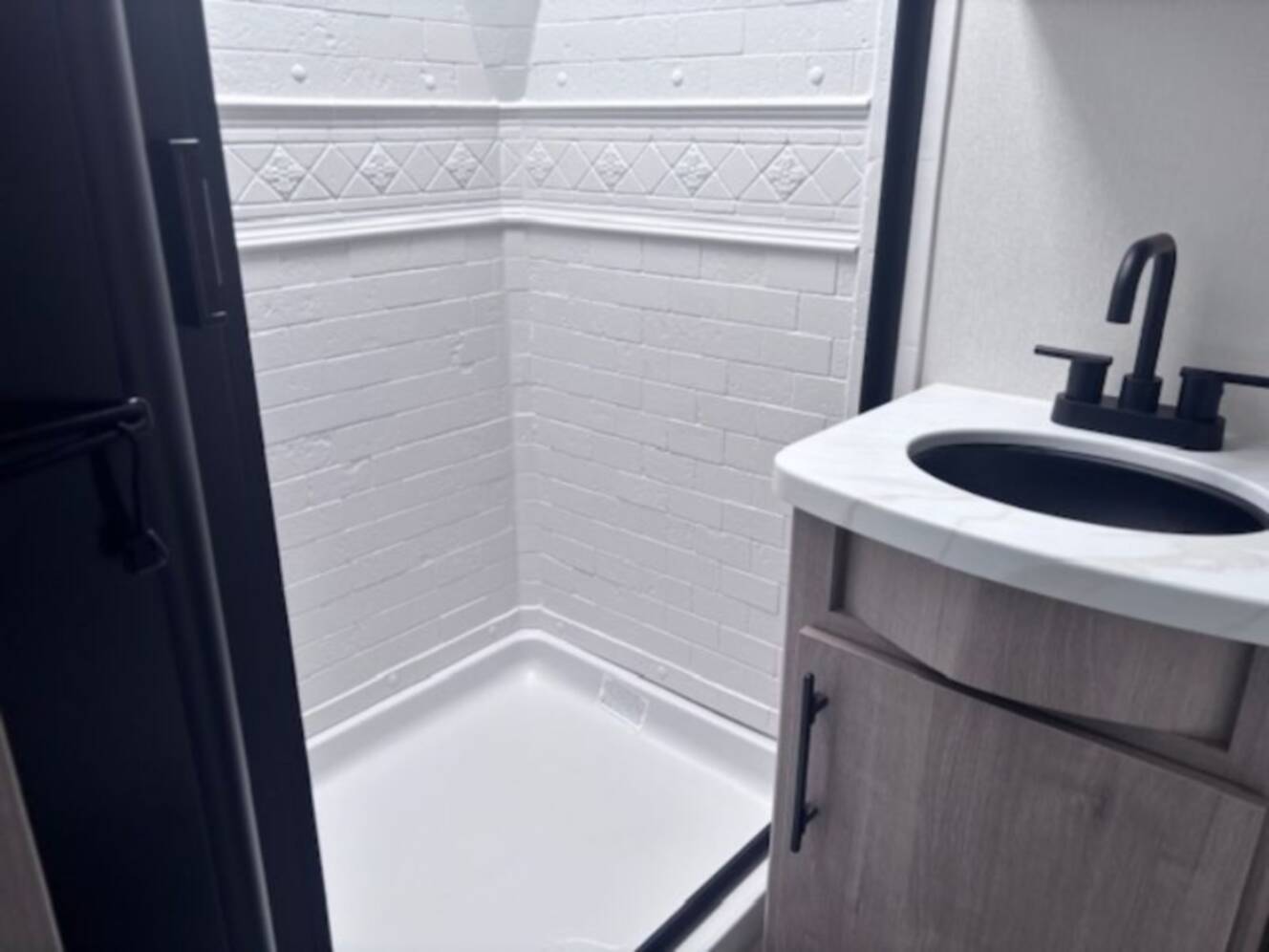 A photo of this 2025 Grand Design Imagine XLS 17MKE