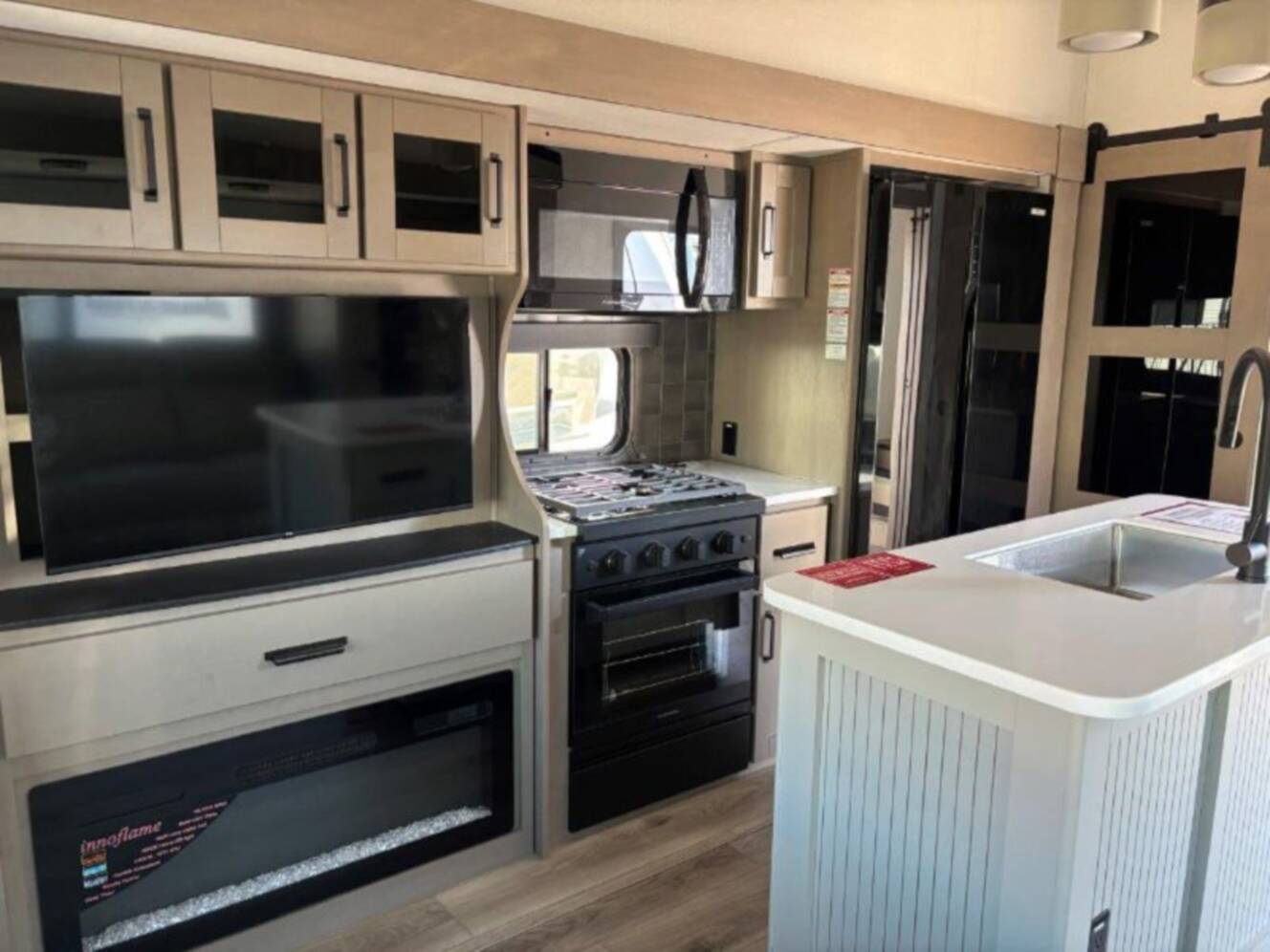 A photo of this 2026 Grand Design Reflection 324MBS