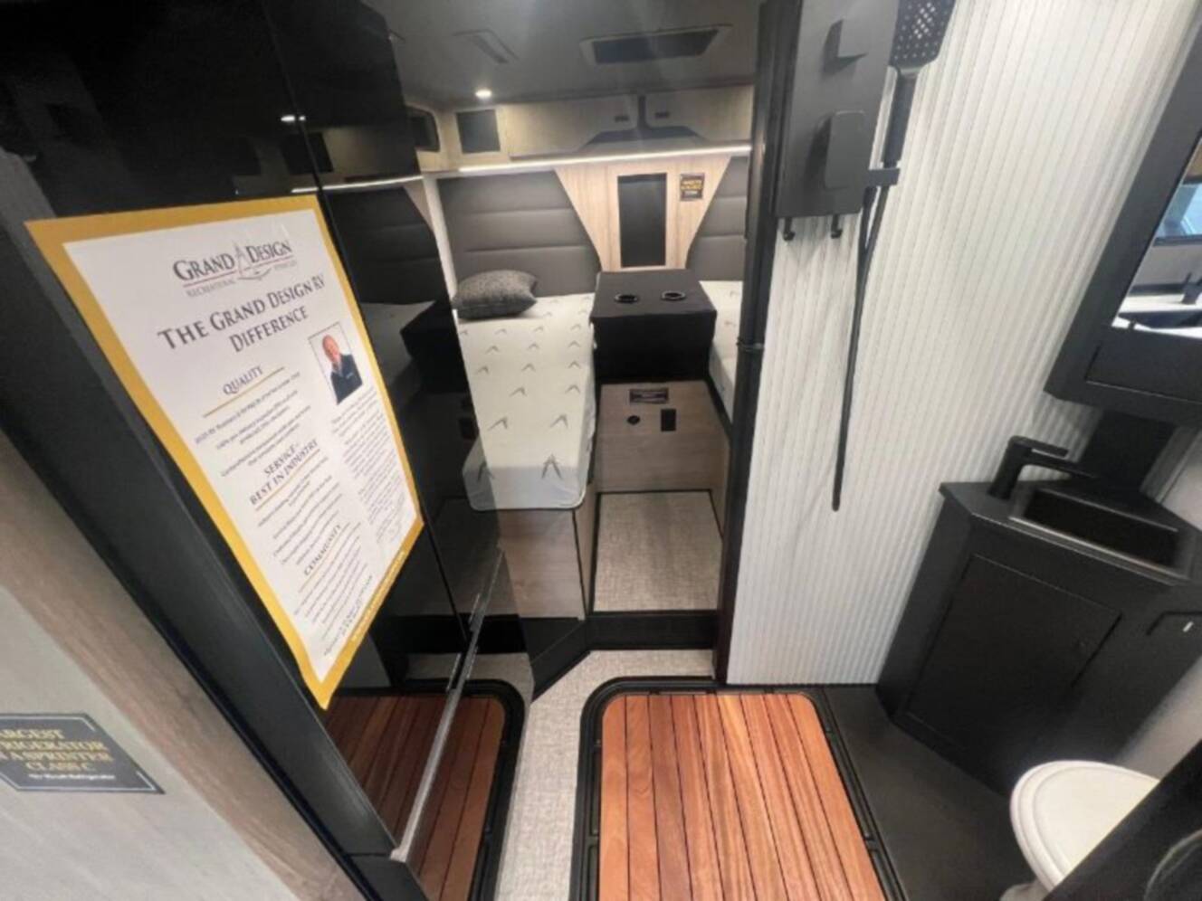 A photo of this 2026 Grand Design Lineage Series M 25TK