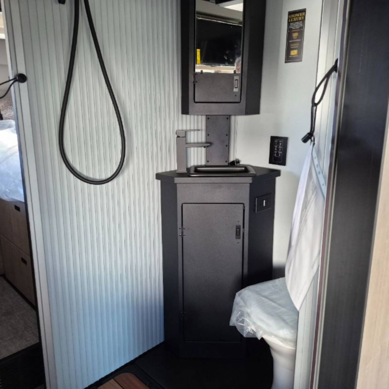A photo of this 2026 Grand Design Lineage Series M 25TK