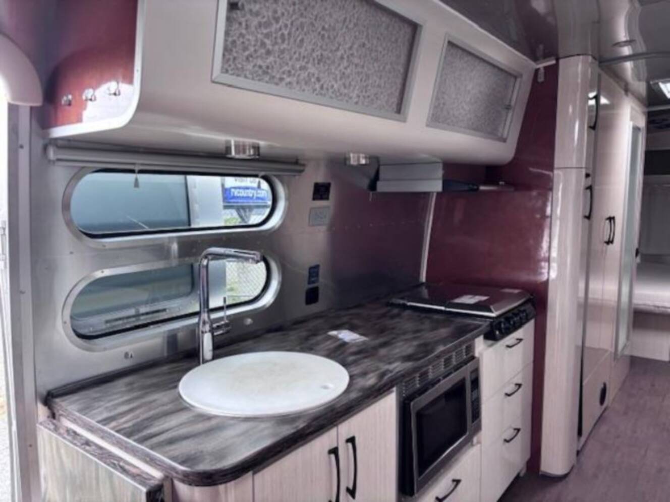 A photo of this 2017 Airstream International Serenity 30
