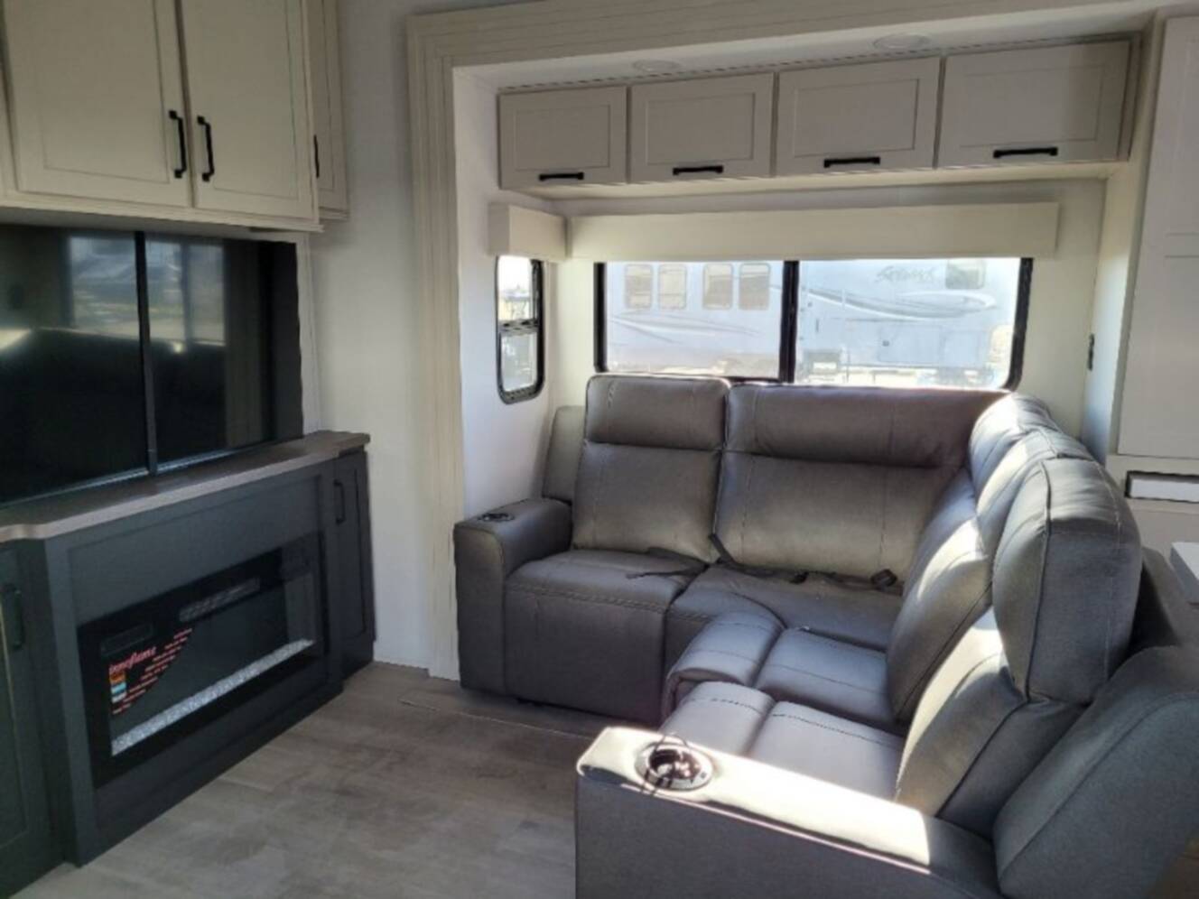 A photo of this 2026 Grand Design Momentum G-Class Fifth Wheel 394G