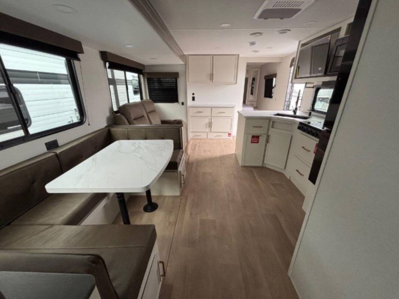 A photo of this 2026 Grand Design Transcend 325BHT