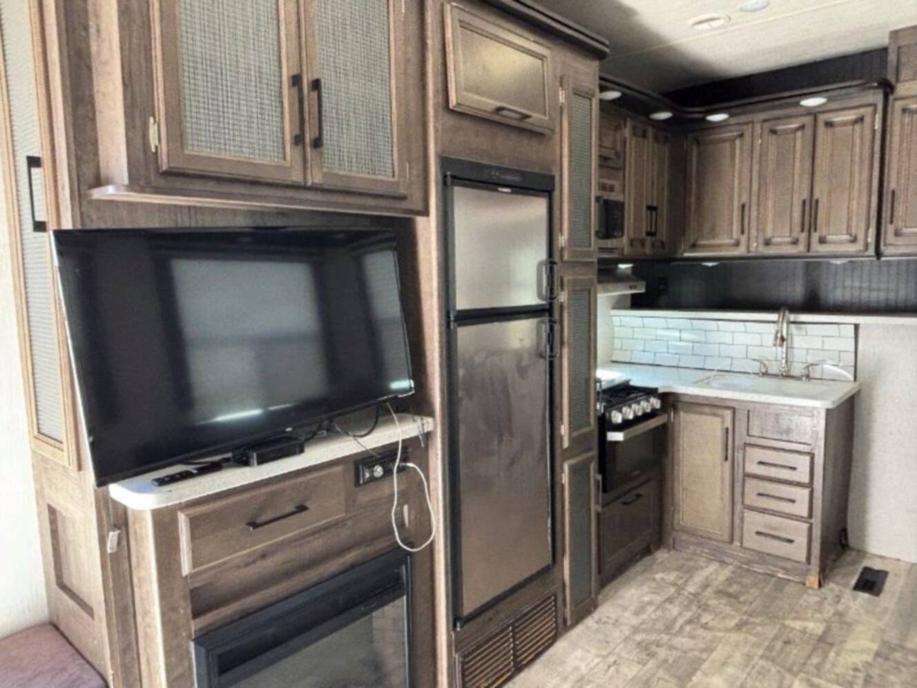 A photo of this 2019 Heartland Torque TQ 327
