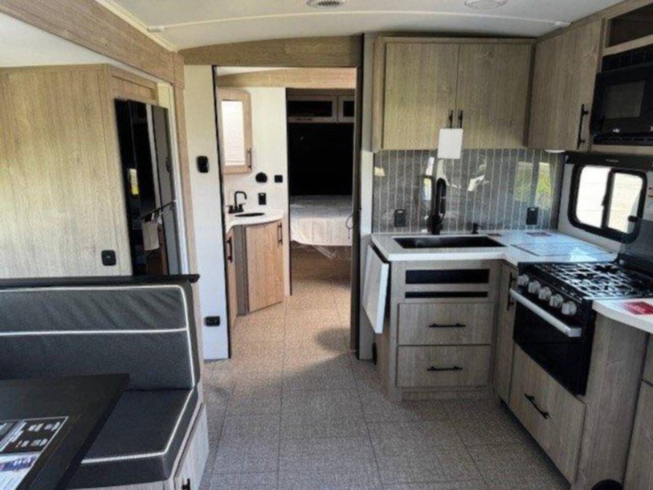 A photo of this 2026 Grand Design Imagine 2500RL