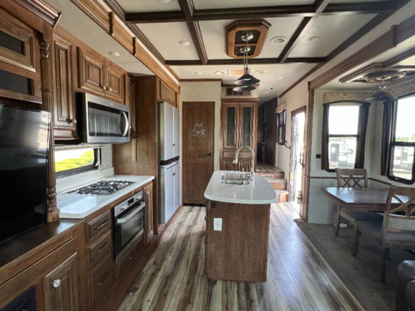 A photo of this 2019 Heartland Bighorn BH 3160 ELITE