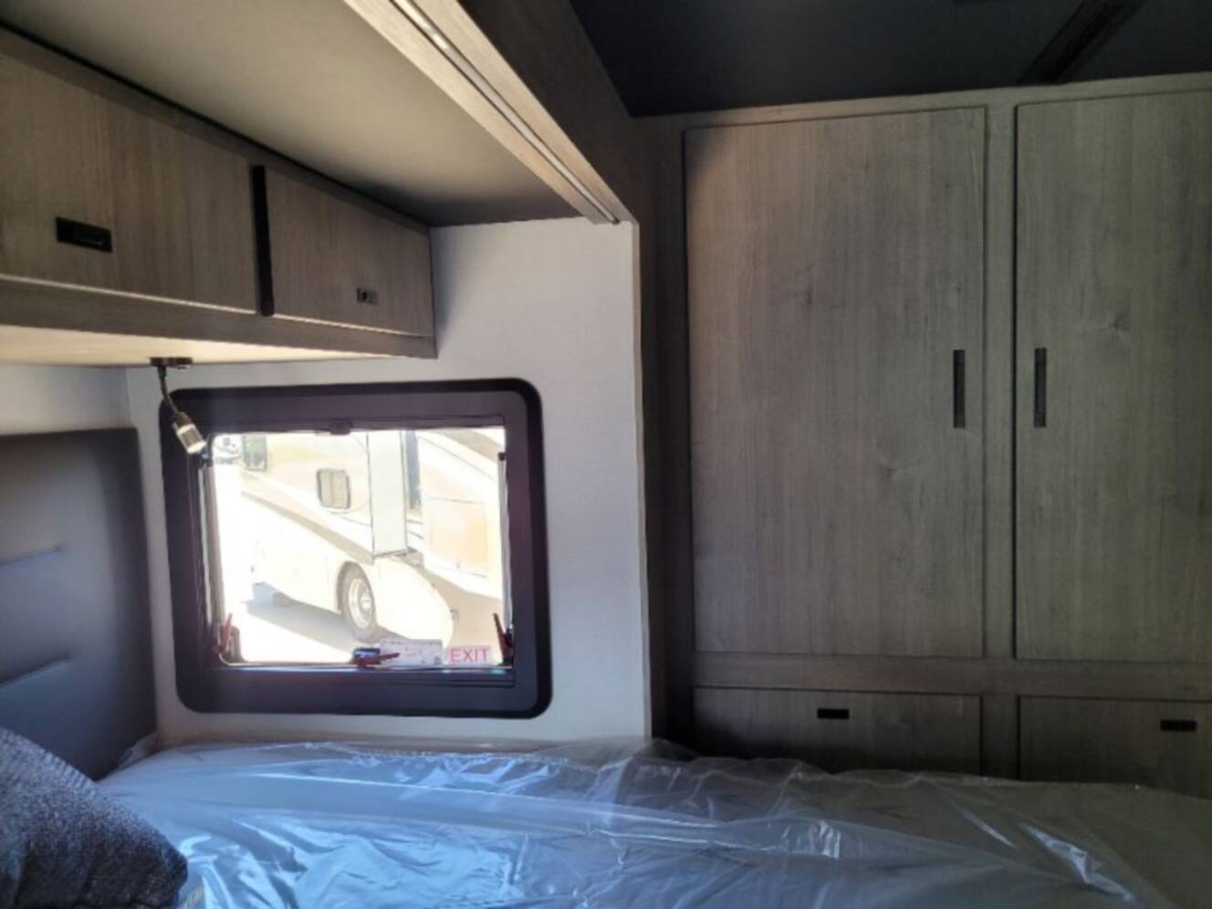 A photo of this 2026 Grand Design Lineage Series F 31ZW5