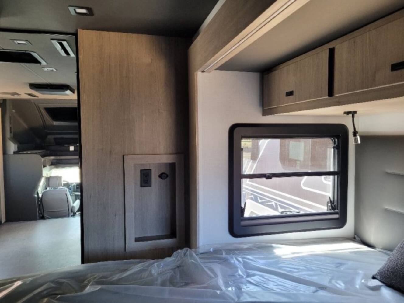 A photo of this 2026 Grand Design Lineage Series F 31ZW5