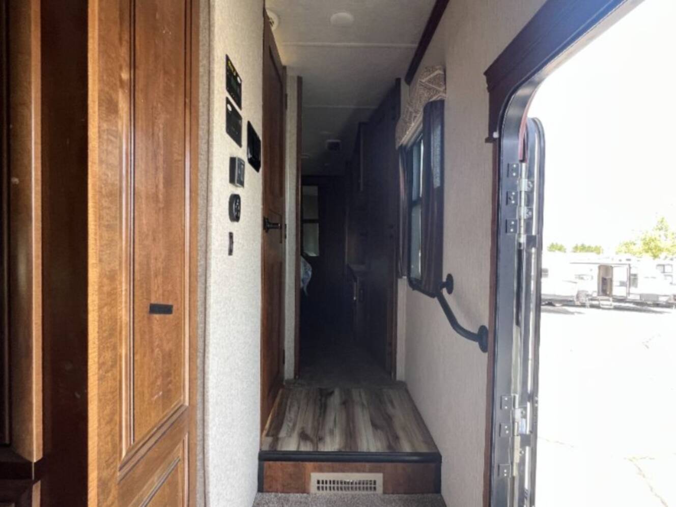 A photo of this 2019 Heartland Bighorn BH 3160 ELITE