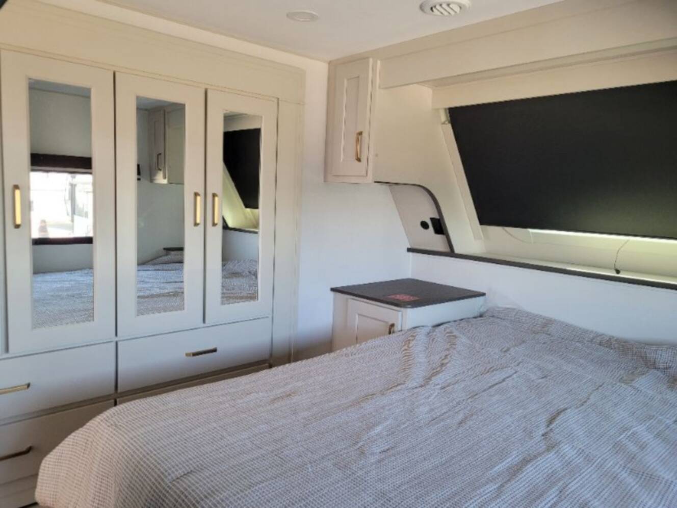 A photo of this 2026 Grand Design Influence 3804DS