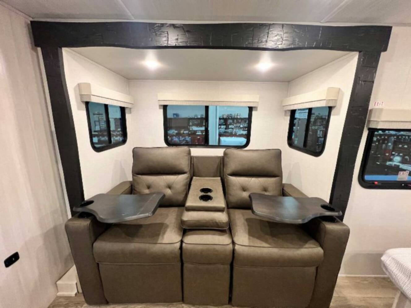 A photo of this 2026 Forest River R-Pod RP-206